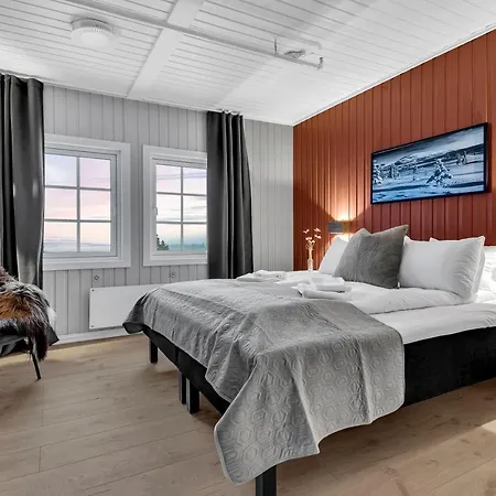 Liatoppen Fjellhotell 3*